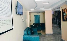 Collection O Zero Mile Patna